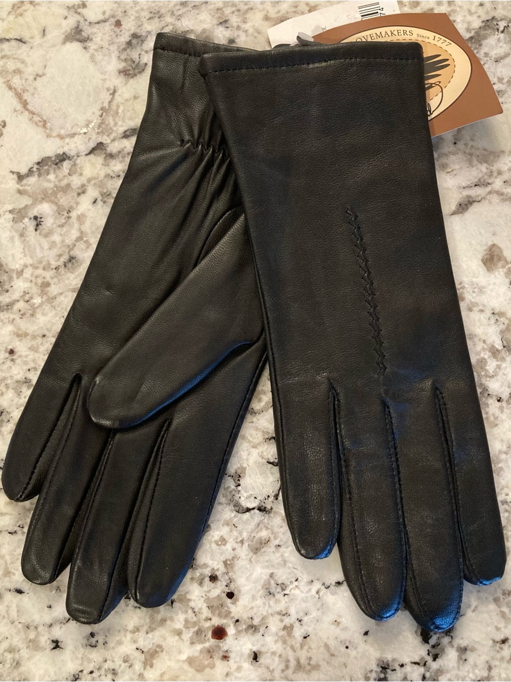 Fownes Womens VTG Black Wrist Length Leather Gloves